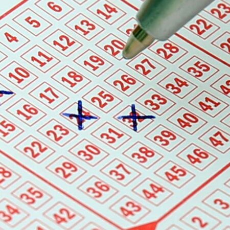 What Lotteries Can You Play from Canada? [Local and Worldwide]